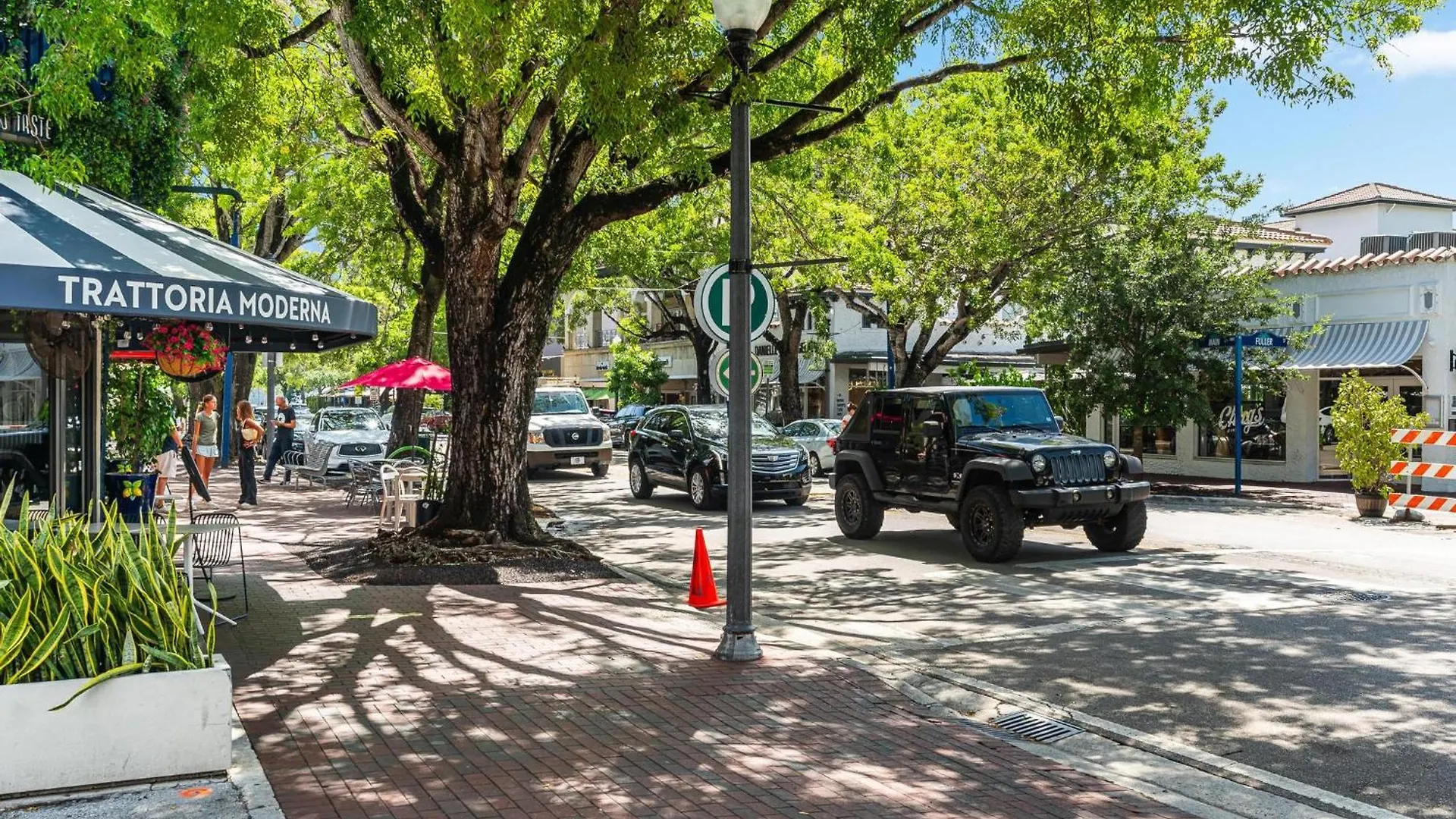 Coconut Grove Bayview Unit Parking Included Hotel