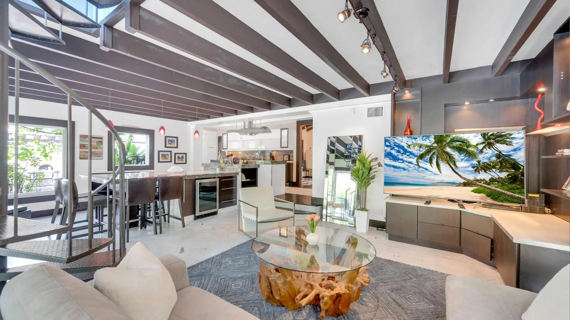 Magnificent Tropical Pool Southbrickell Holiday home *
