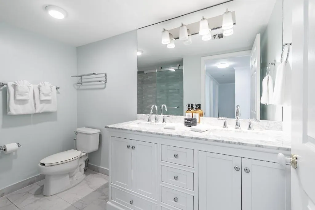 Appartamento Bayview Bliss 2br 2ba In Coconut Grove Parking Included