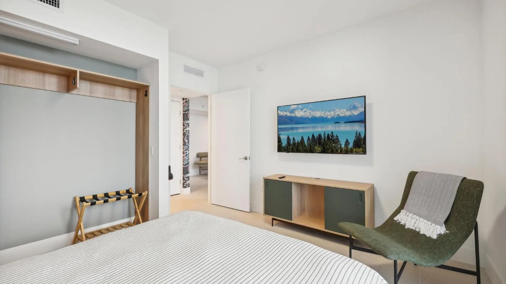 Lägenhetshotell Stunning Lux 2 Bed 2 Bath With Panoramic View From Balcony