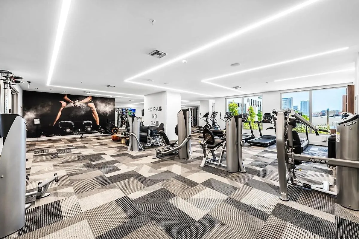Free Parking Pool 391mbps Gym Balcony Views Lejlighed Miami