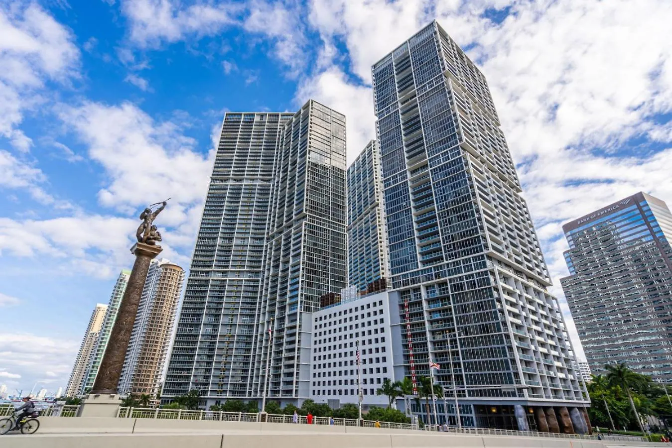 Icon Brickell Gem 2-br Oasis With Amazing Views Διαμέρισμα
