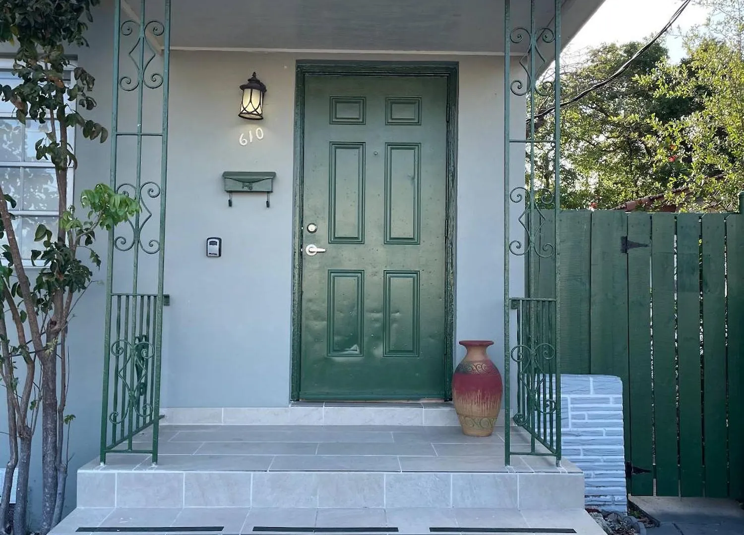 2 Bedroom