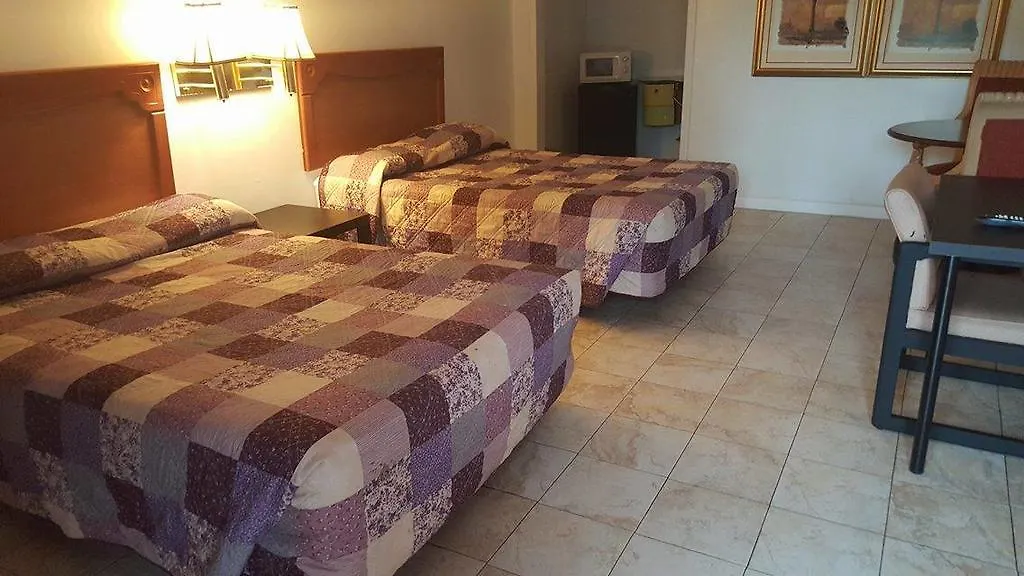 Saturn - Motel