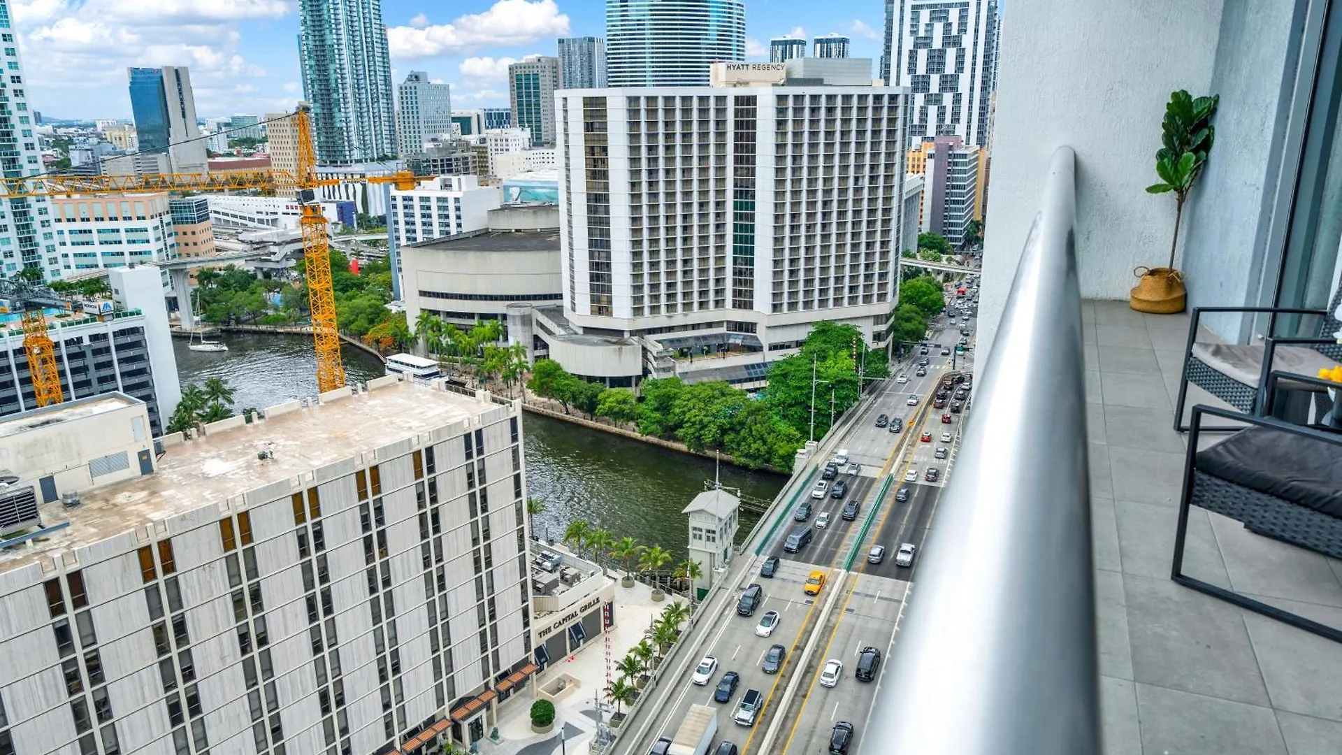 Luxurious 5-star At The W Icon Brickell Miami