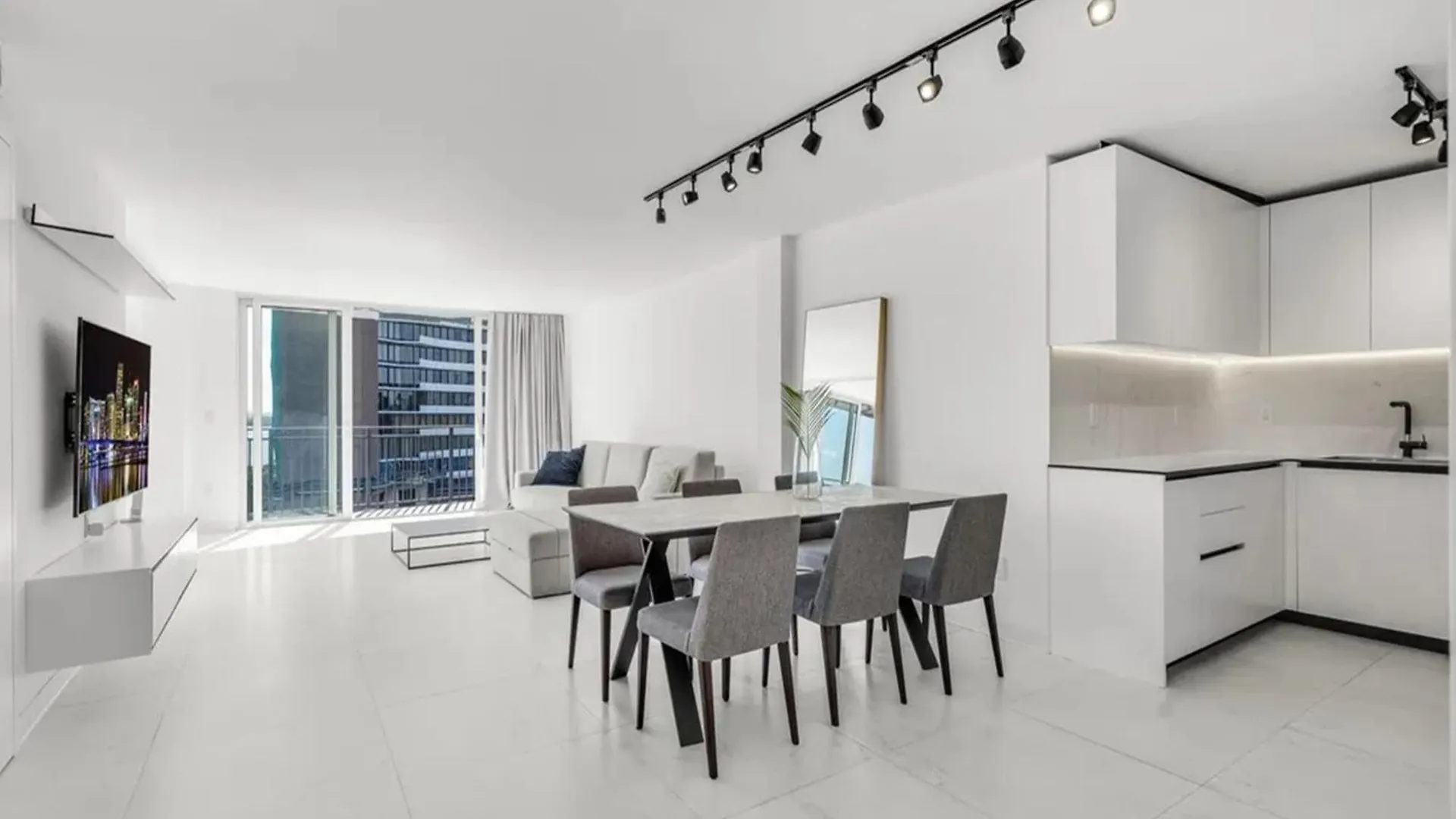 Daire Modern Bayview With Balcony In Miami