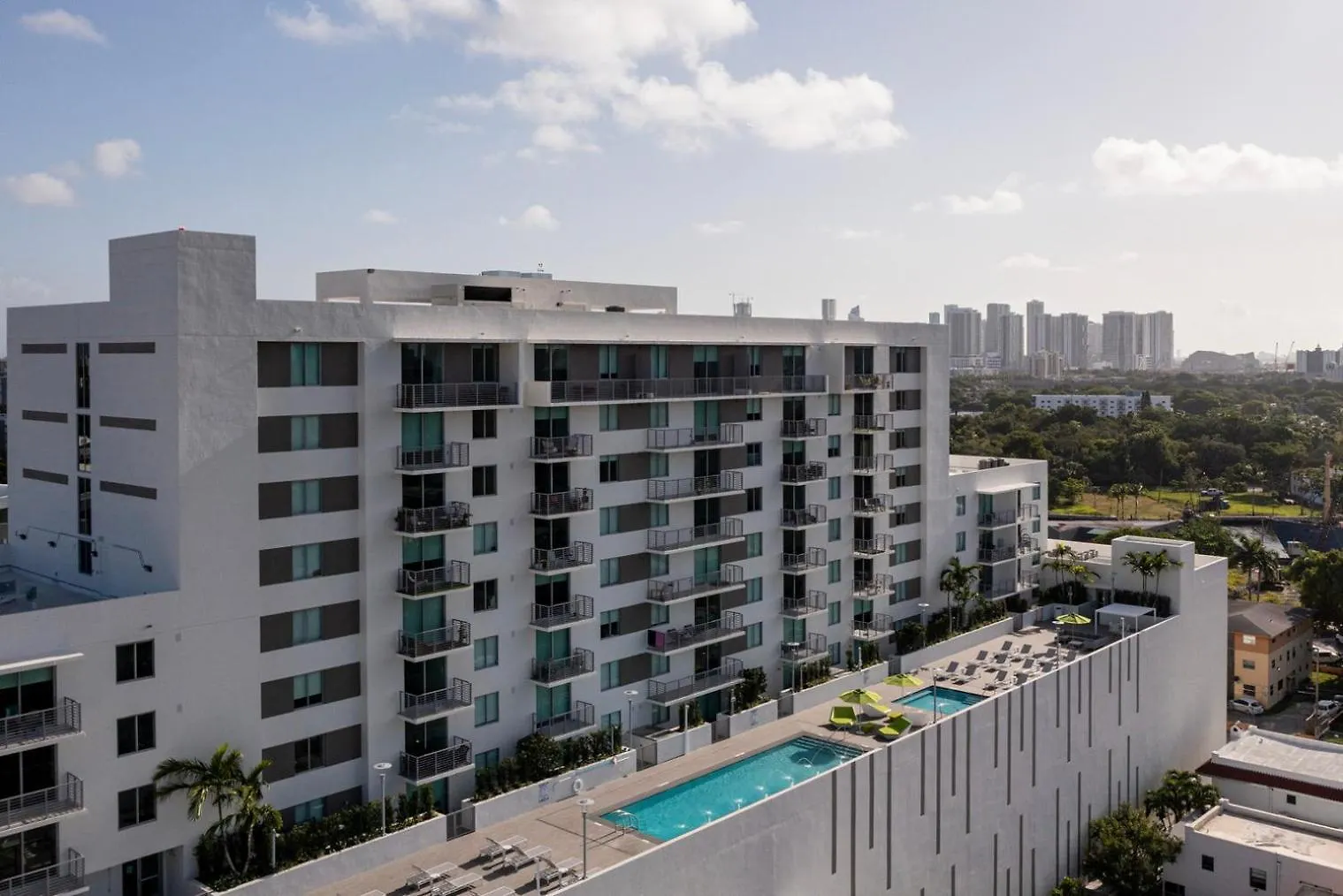 Blueground Riverside Pool Ac Nr Parks Mia-144 * Miami