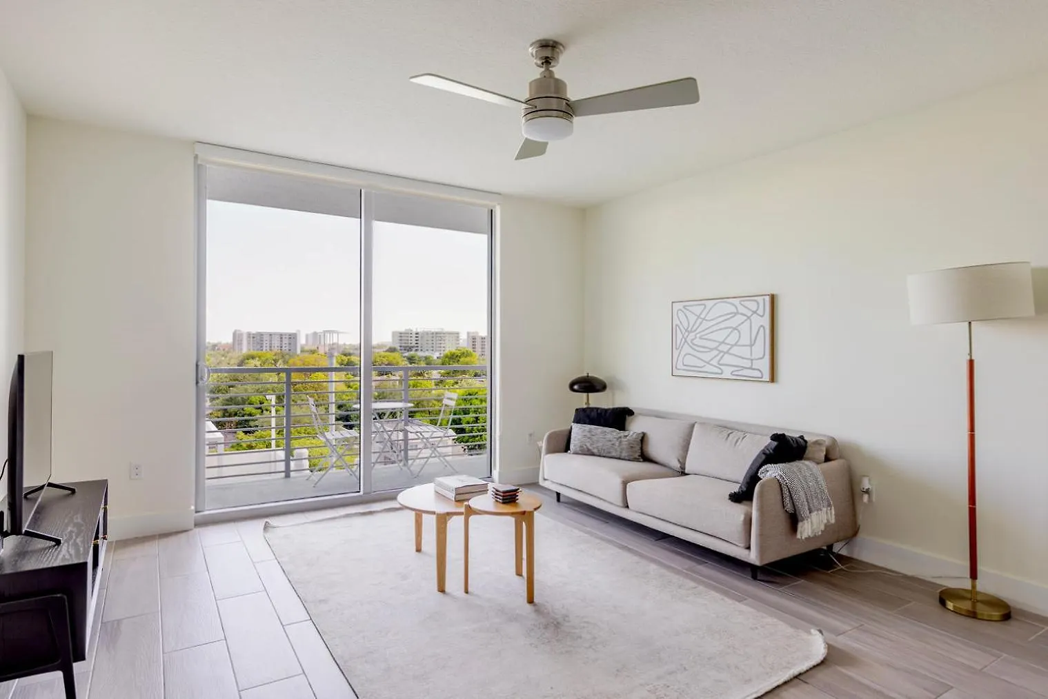 Blueground Riverside Pool Ac Nr Parks Mia-144 * Miami