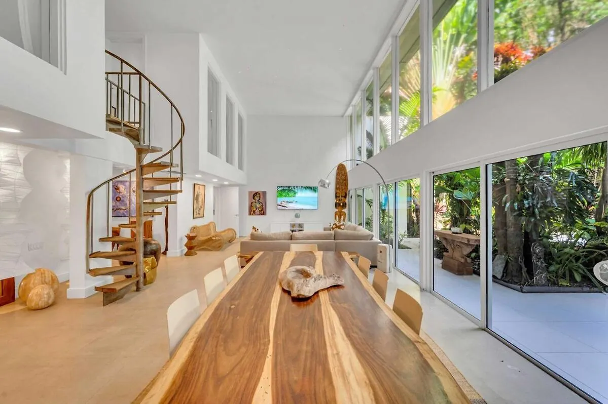 Vakantiehuis Wonderful Tropical Pool House Coconut Grove