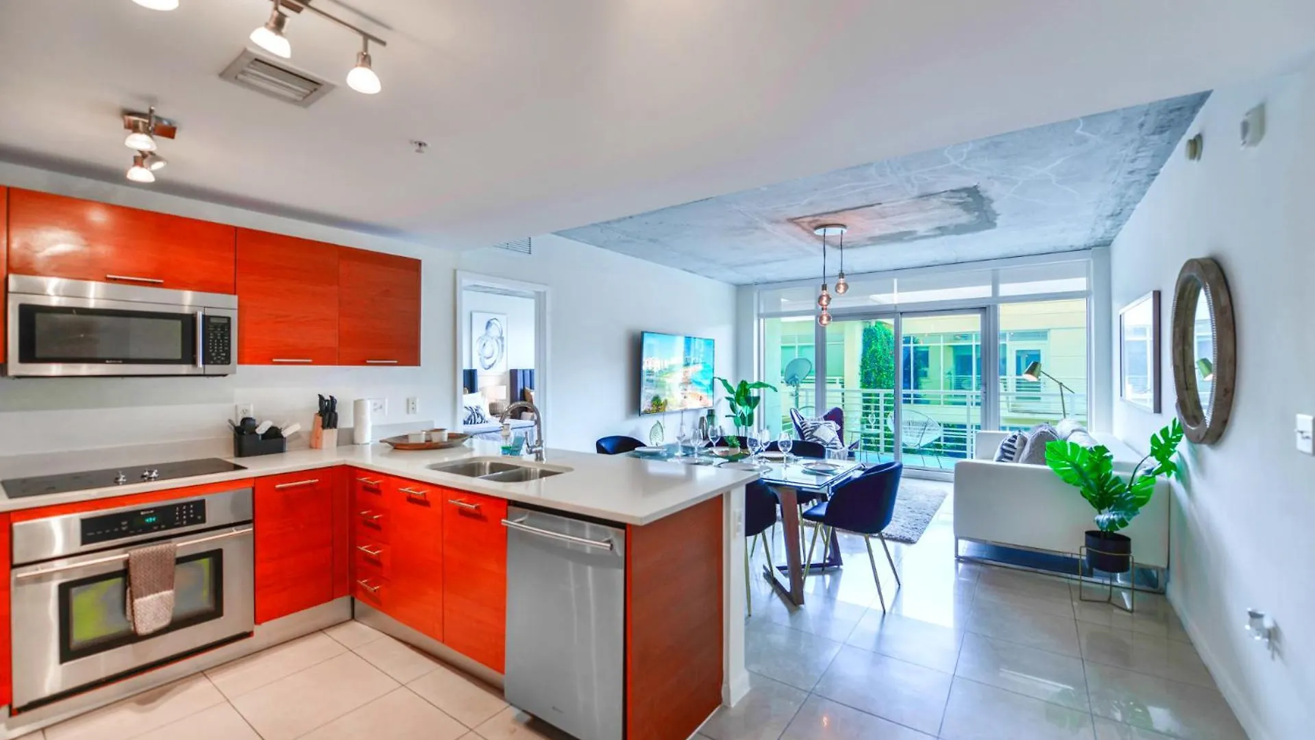 Stylish Midtown - Pool & Prime Location 마이애미