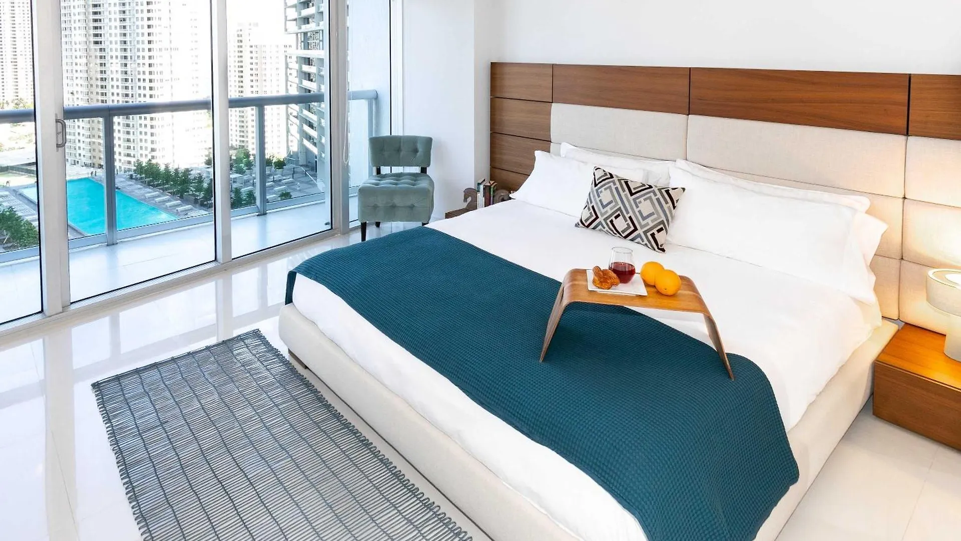 Mvr-designer In Heart Of Brickell *