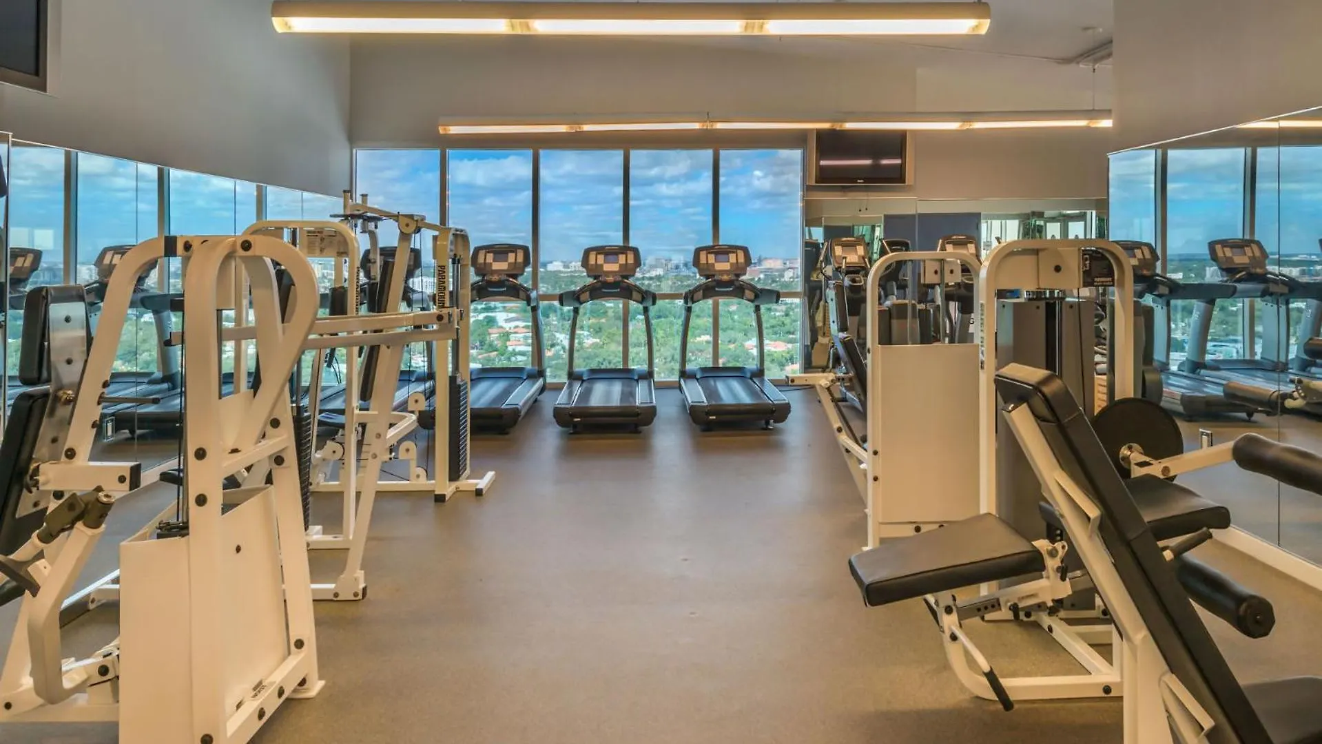 Mvr - Your Private Slice Of Grove Luxury Awaits
