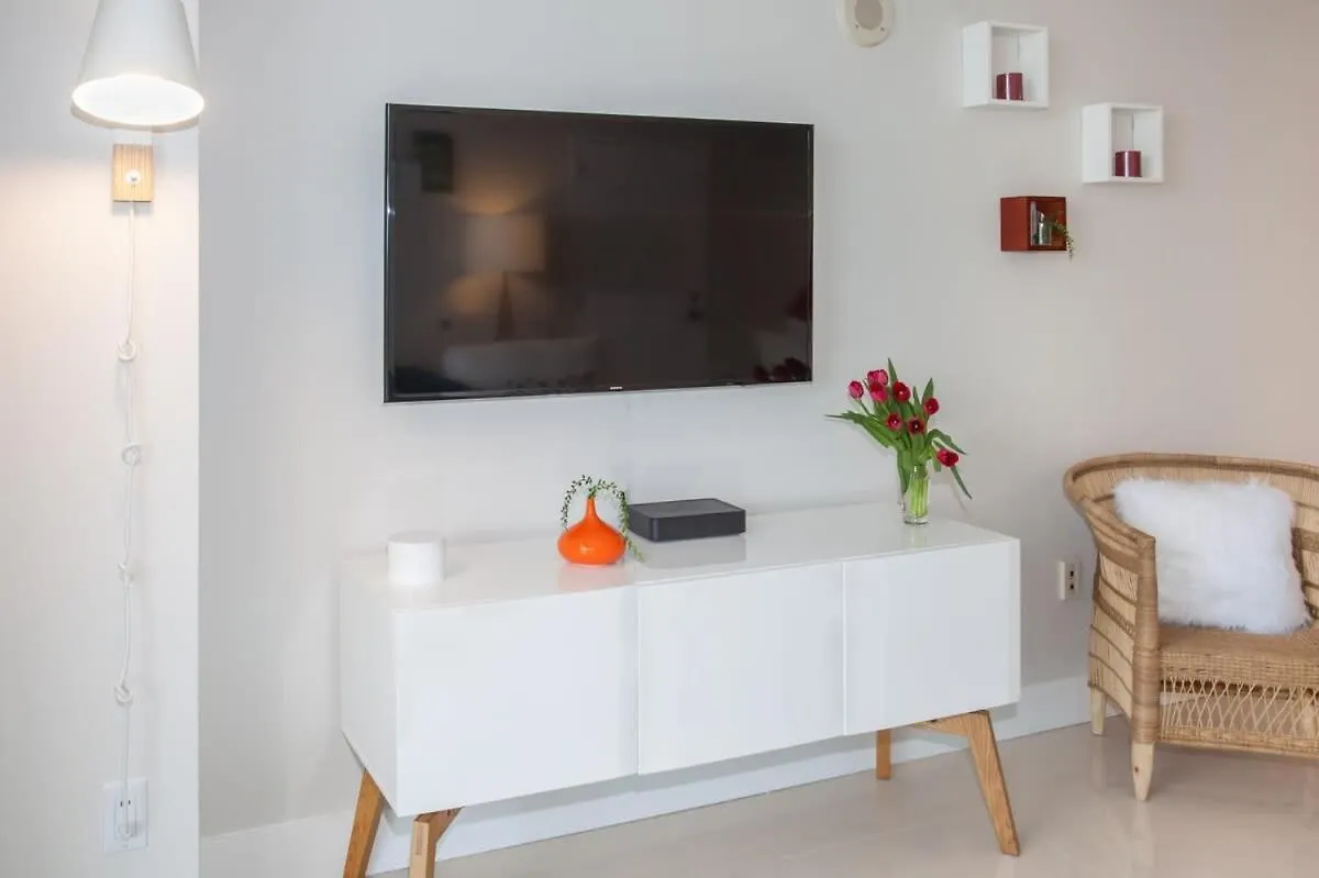 Mvr-your Wellness Oasis In Coconut Grove *