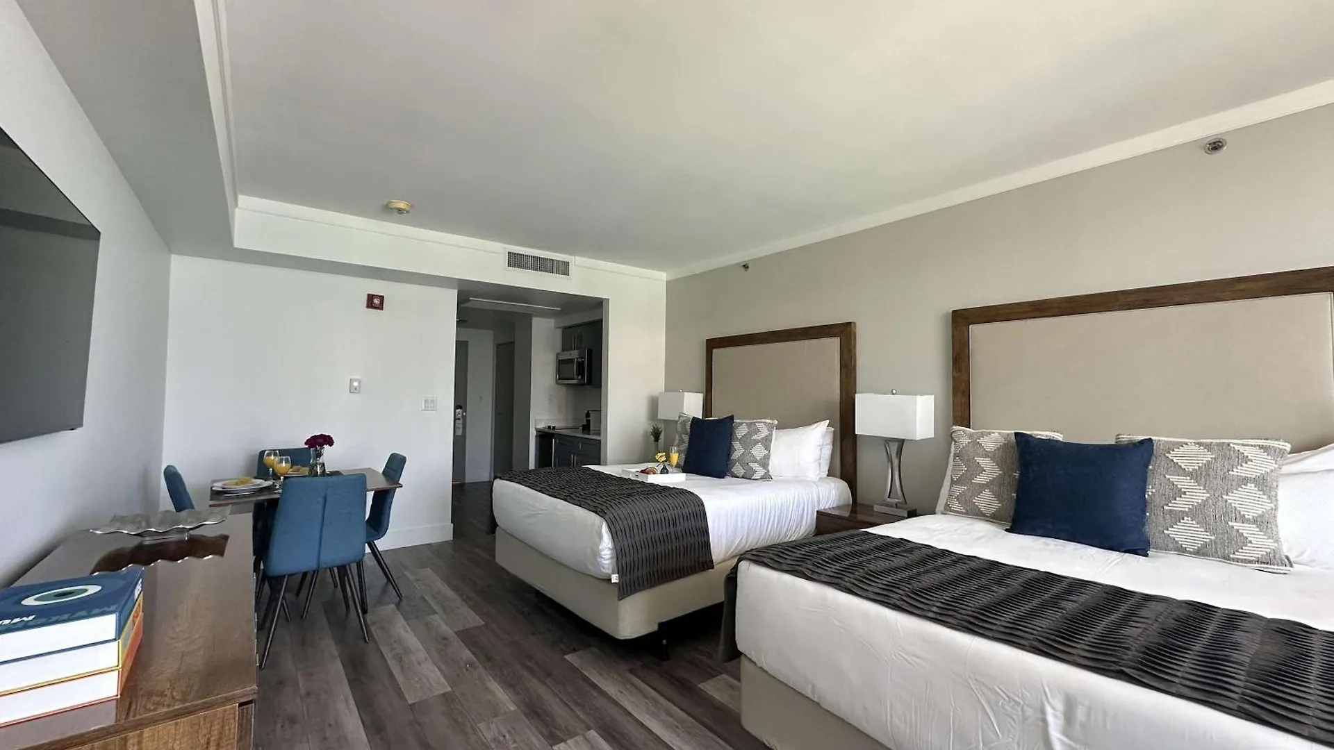 Διαμέρισμα Mvr-modern Touches Coconut Grove Warmth Μαϊάμι