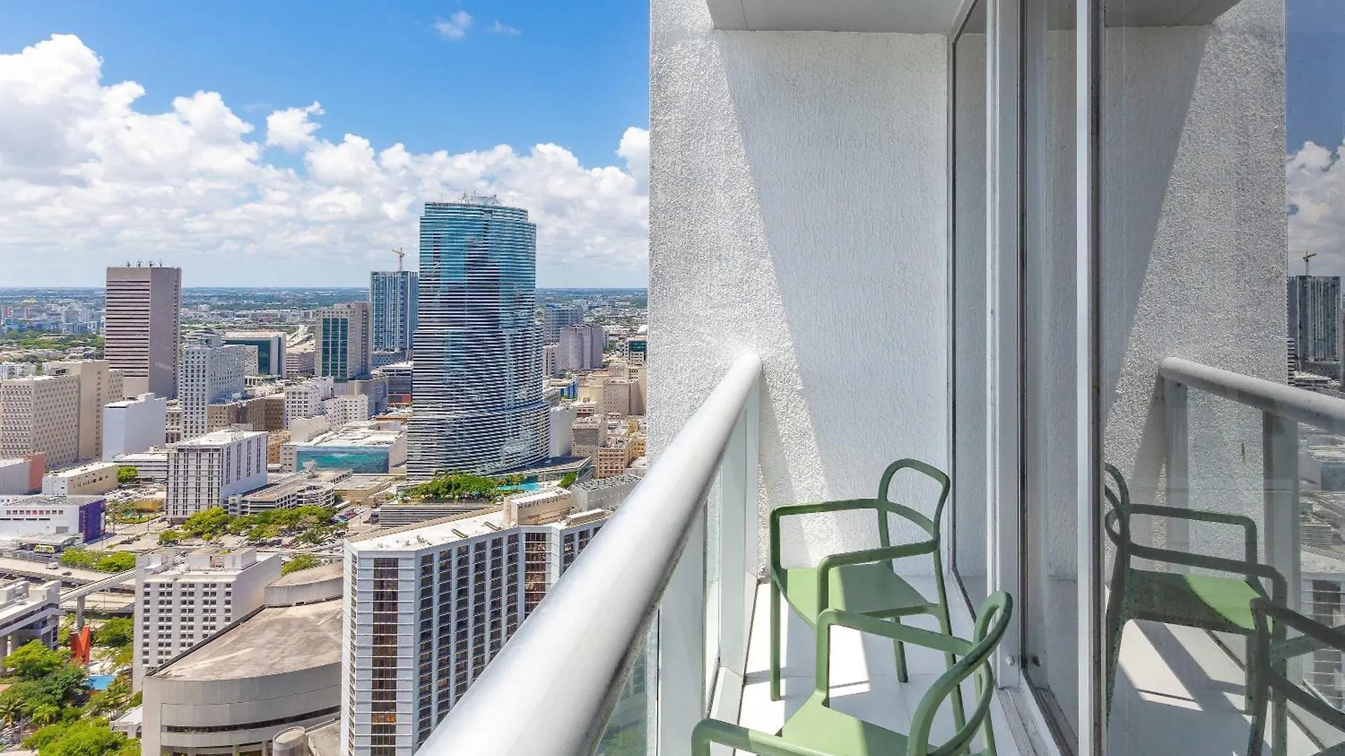 Mvr - Luxury With & Views *