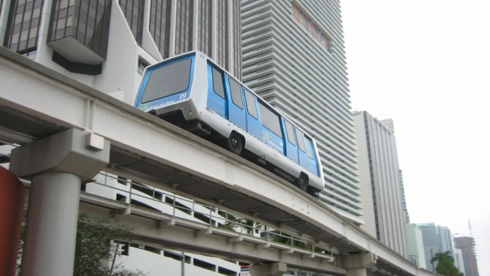 Mvr - Lux Balcony Pool Access & Views 公寓 *