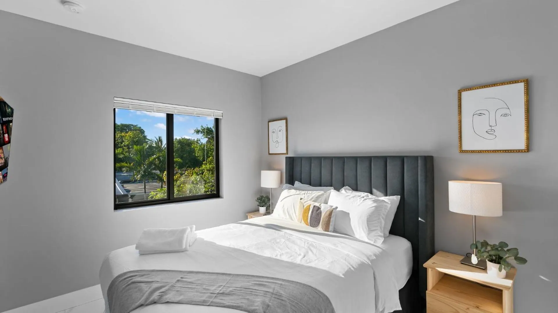 Amazing Townhouse W Free Parking Miami