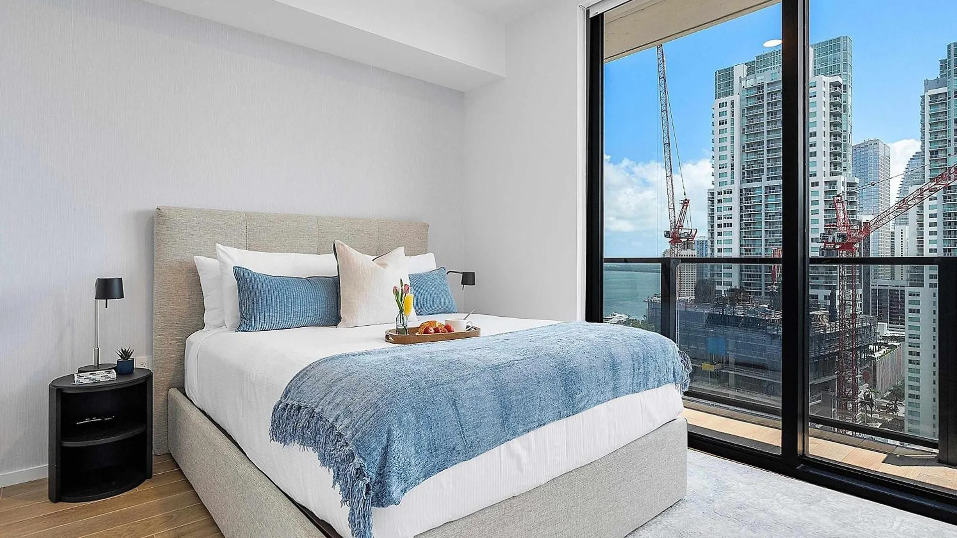 Mvr - Swim Relax & Enjoy Jaw-dropping Sunsets Miami