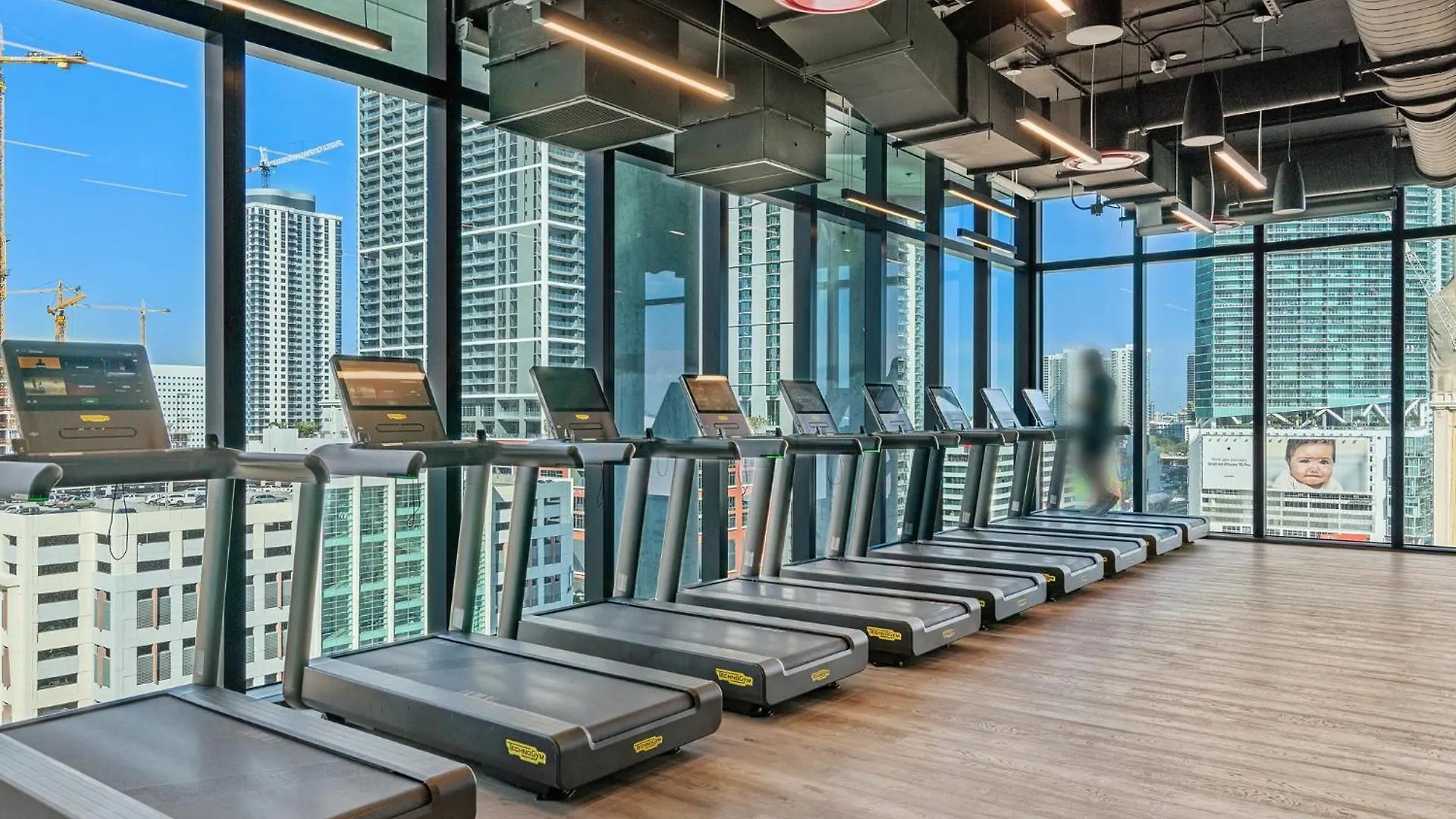Mvr - Walkable Downtown - 11k Reviews