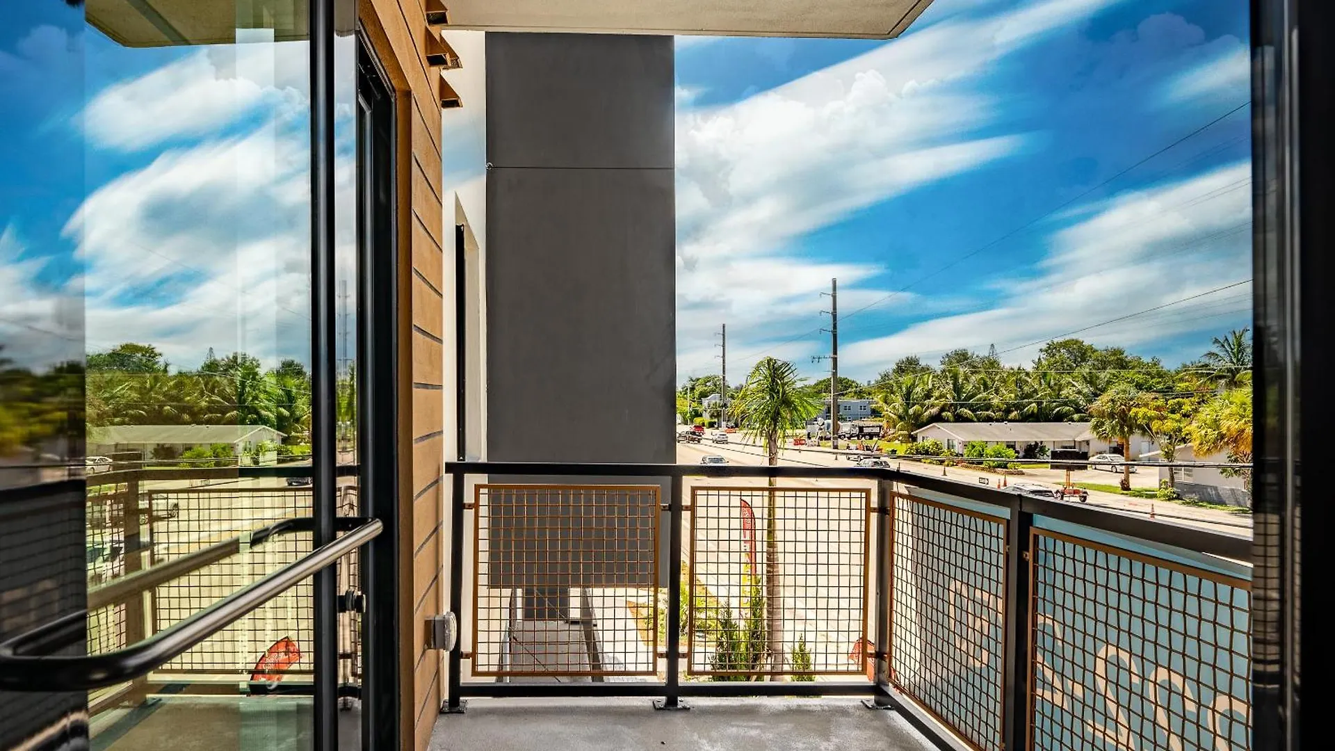 Lux Modern 4br With Pool In מיאמי