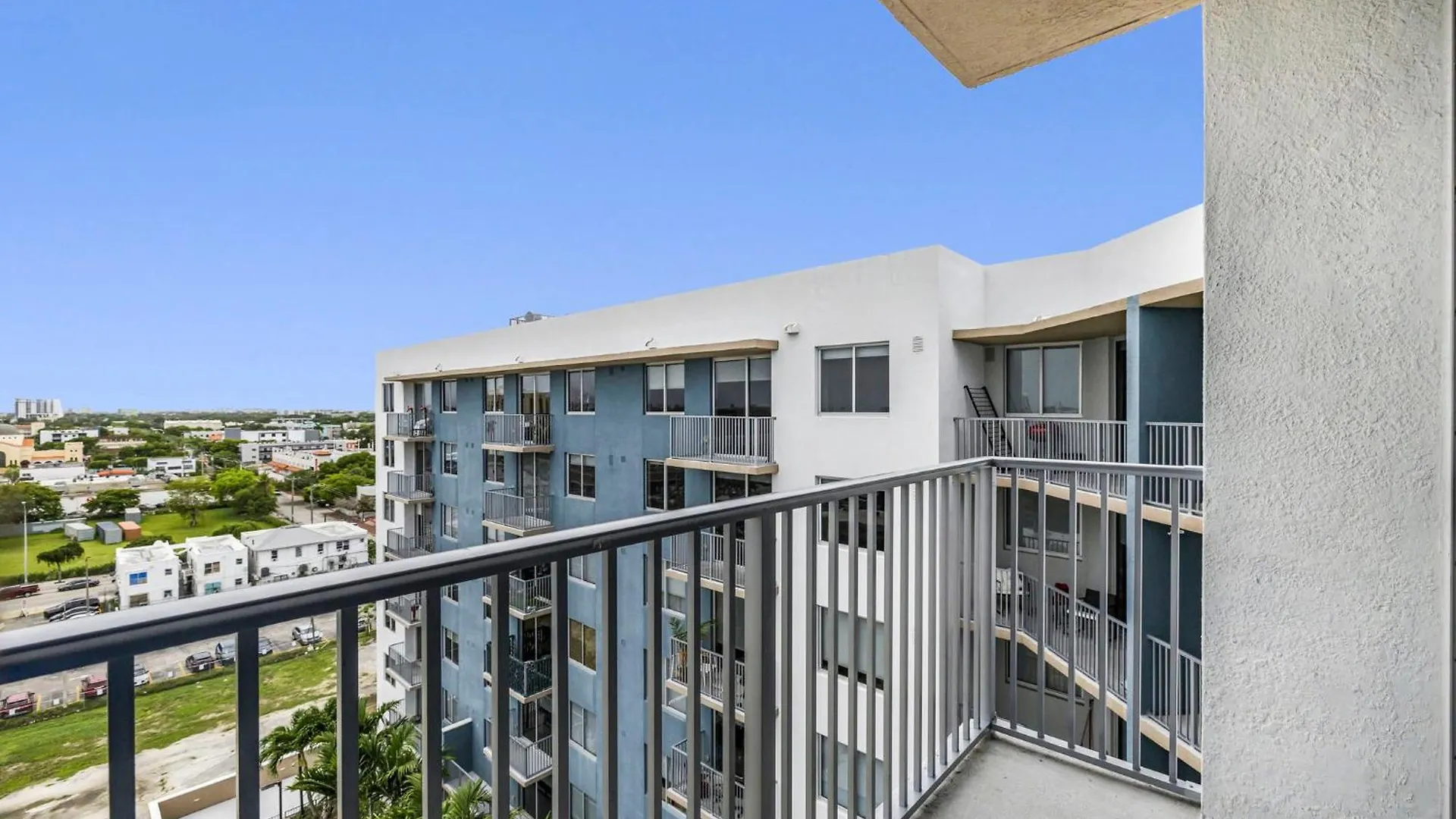 Appartement Upscale With Stunning Views & Pool Access Miami