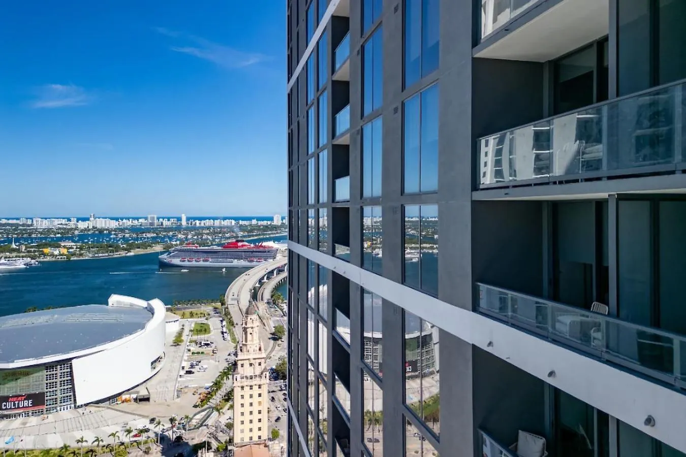3209 In Heart Of Downtown With Pool A Gym And 度假居 *