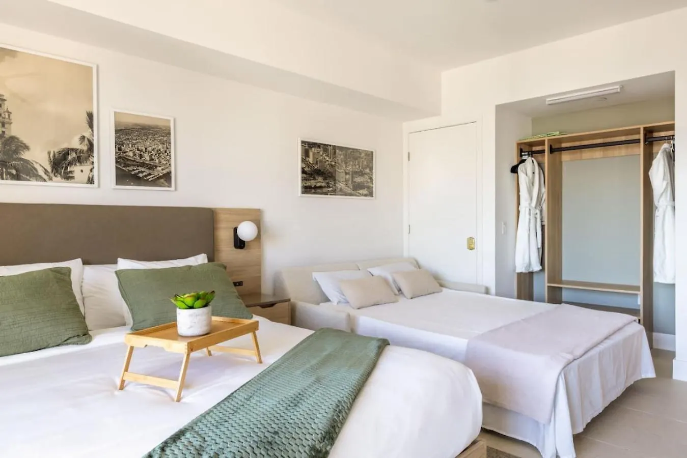 3906 Downtown With Pool A Gym And