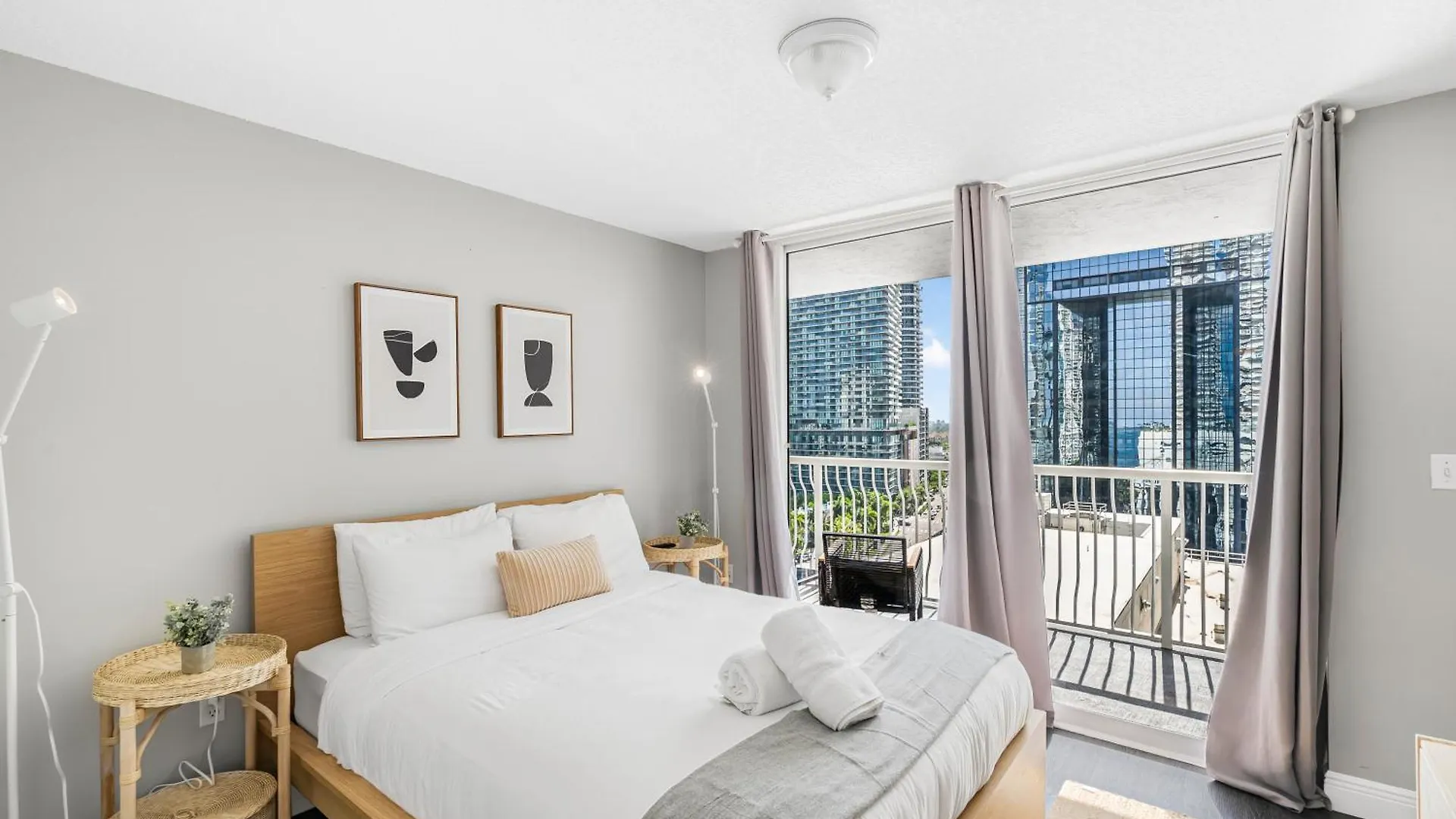 Luxurious 3br With Pool In Brickell Appartamento