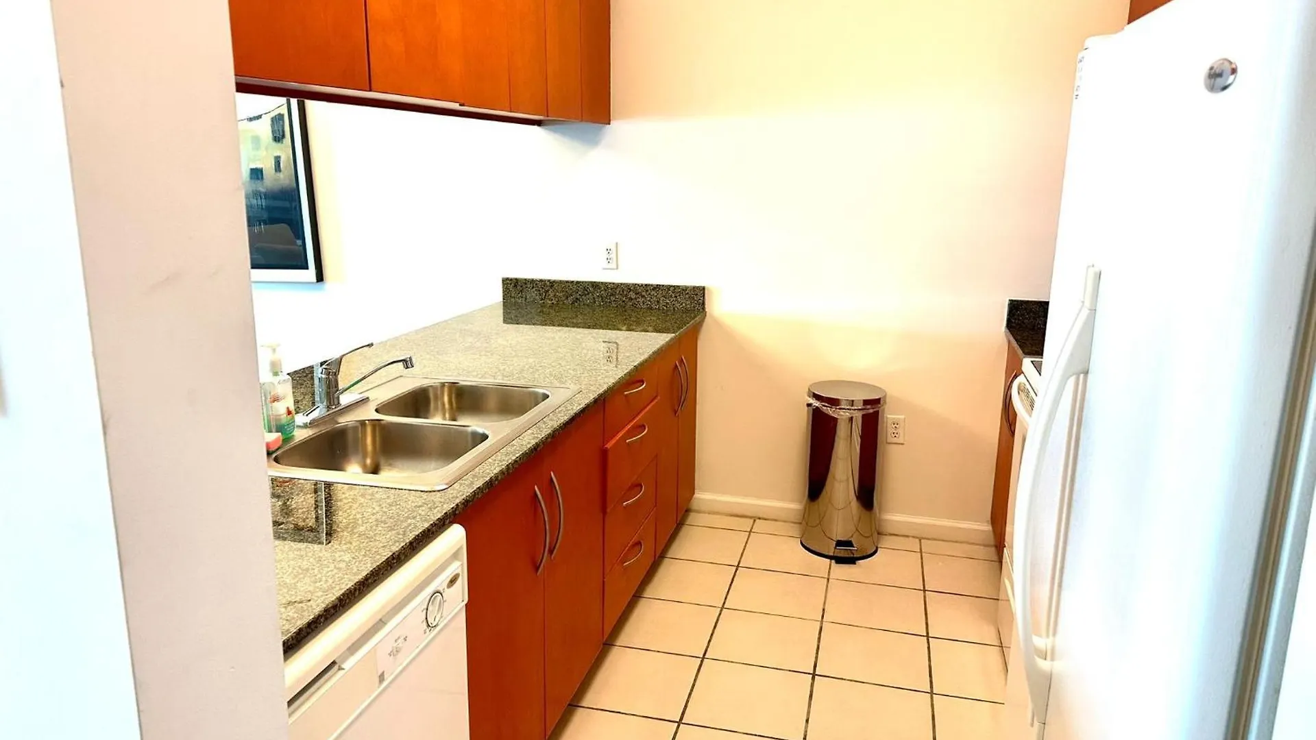 1br Brickell Included Pool, Gym And Free Parking *