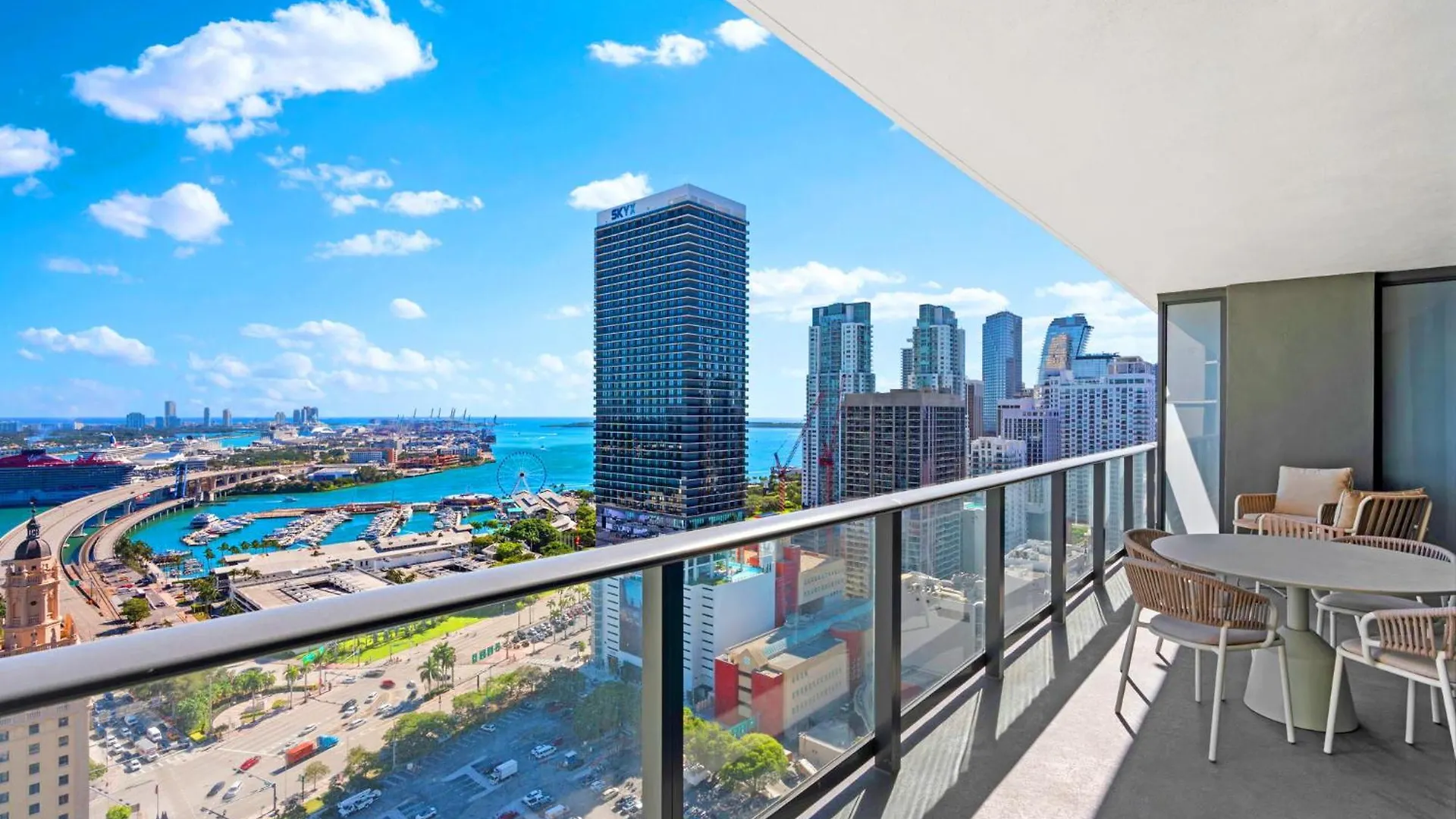 דירה Prime Location By Kaseya Center With Direct Views