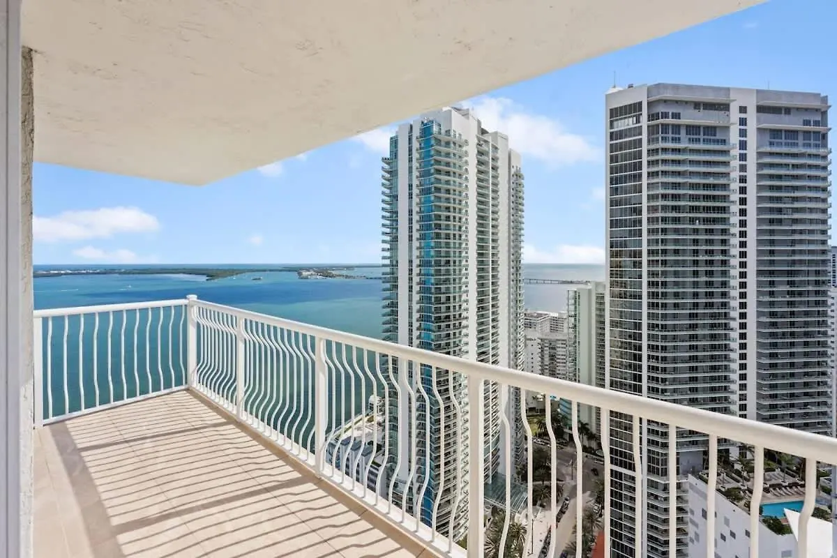 Nyaraló Ocean View 3br Penthouse Brickell