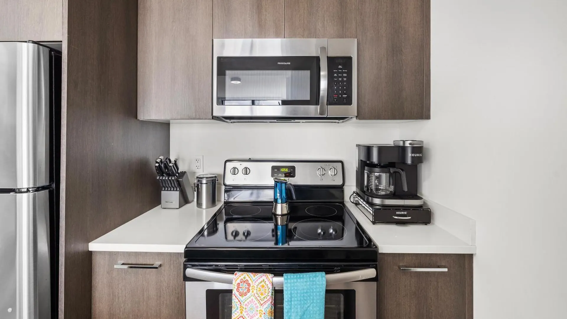 Apartman Downtown Luxury 2bd 2bth Views!