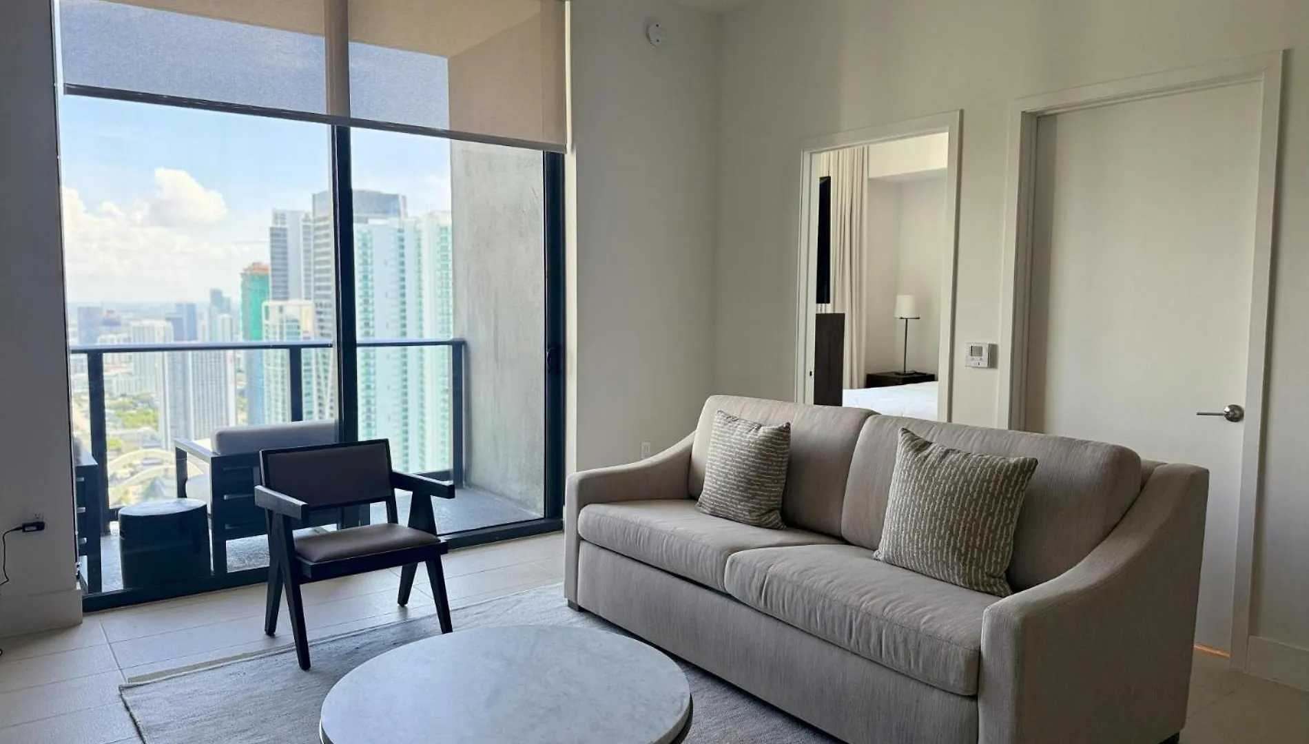 Stunning 1br With Breathtaking Views On The 50th Floor Miami