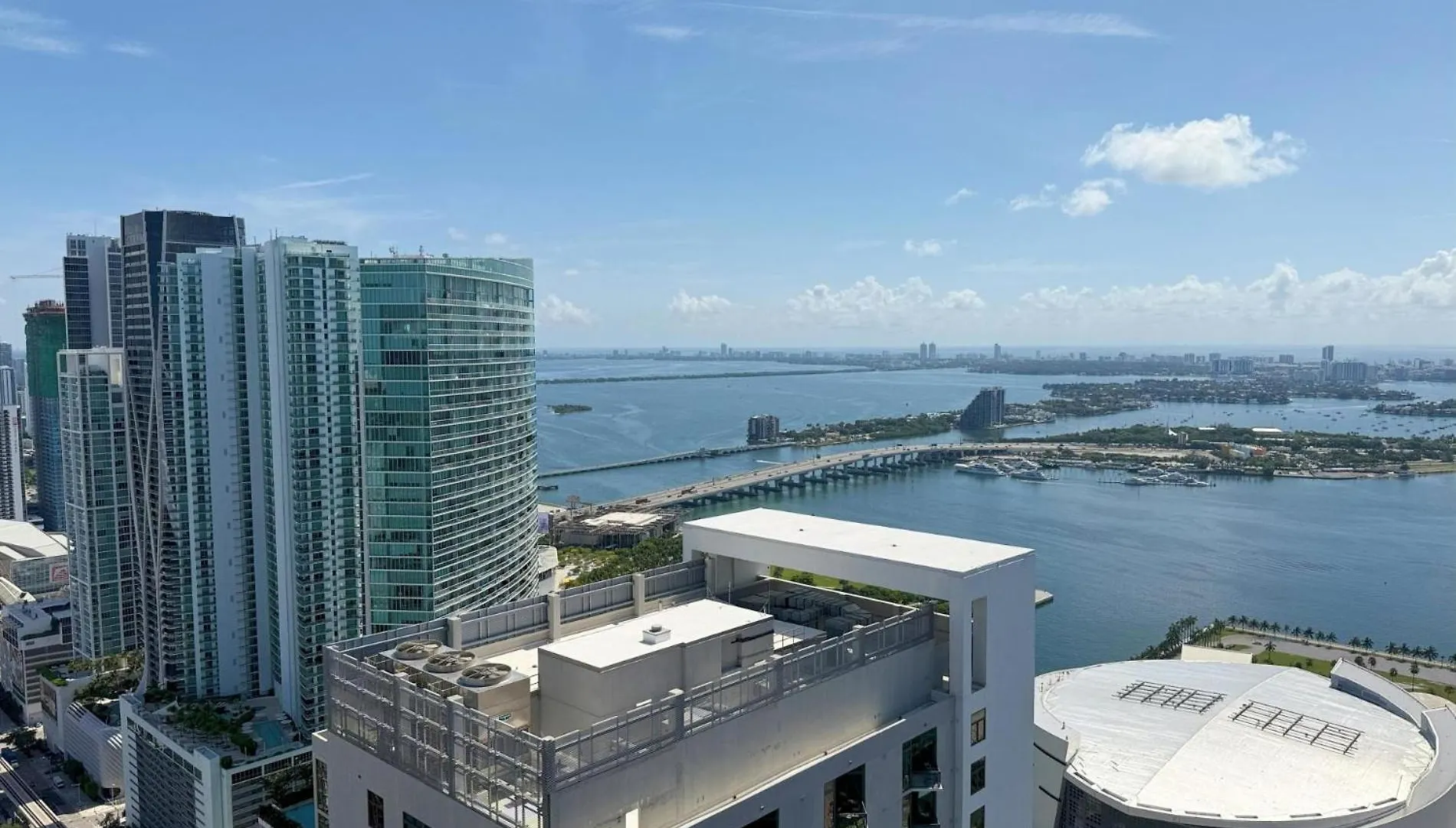 Daire Stunning 1br With Breathtaking Views On The 50th Floor *