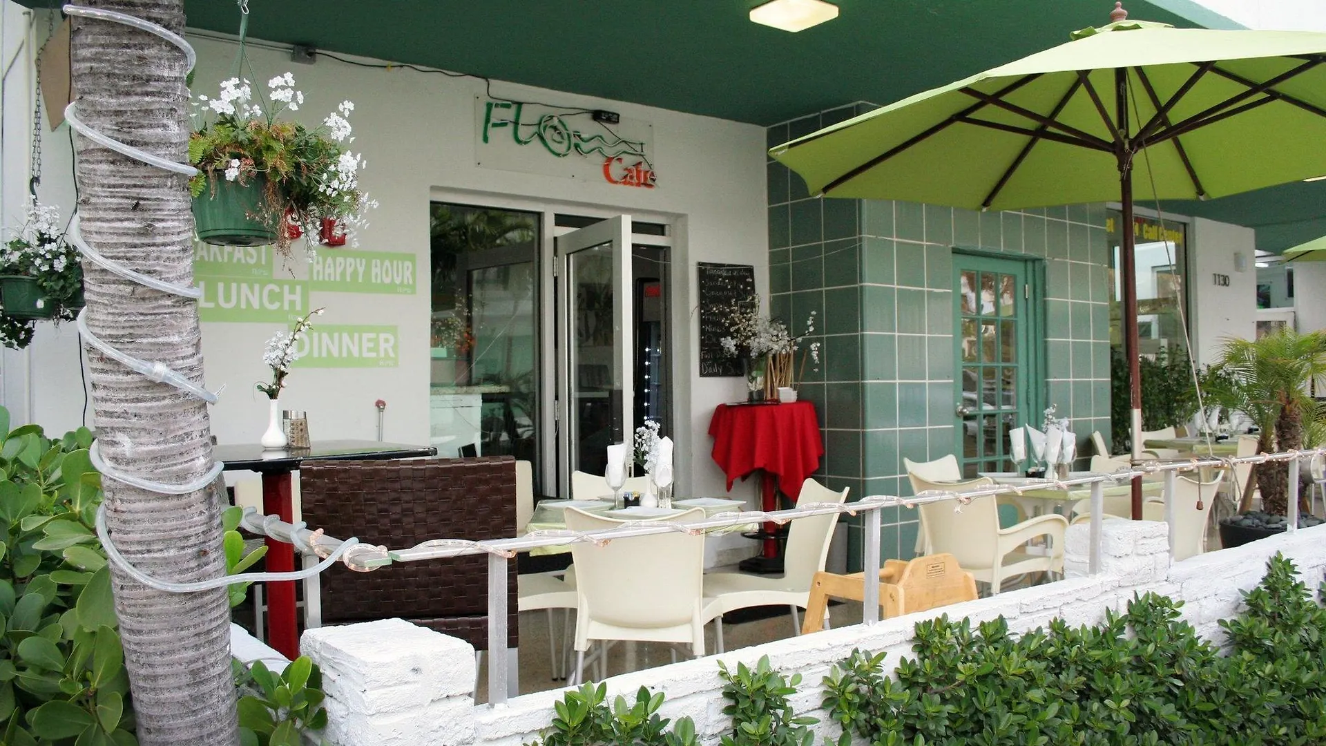 Ocean Reef Hotel
