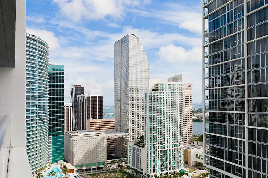 Sky At Brickell Bay