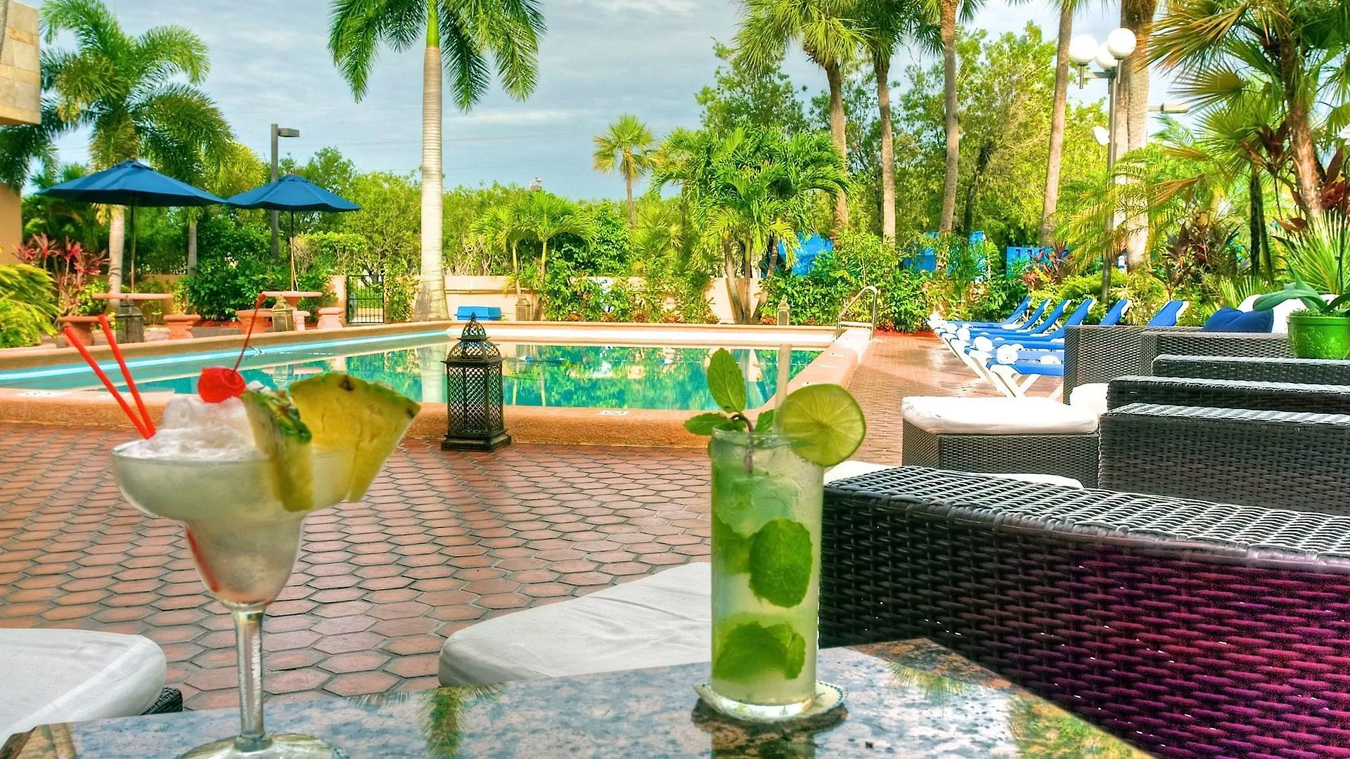 Hotel Regency Airport By Sonesta Miami