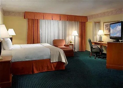 Miami International Airport By Ihg Miami Springs