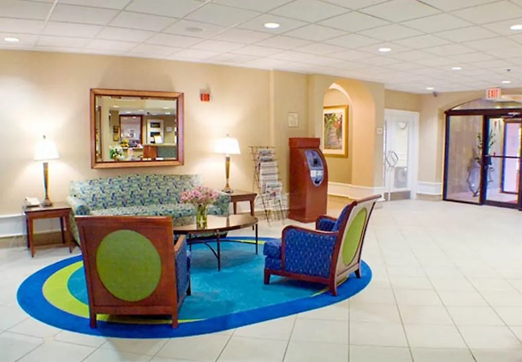 Coconut Grove 3*