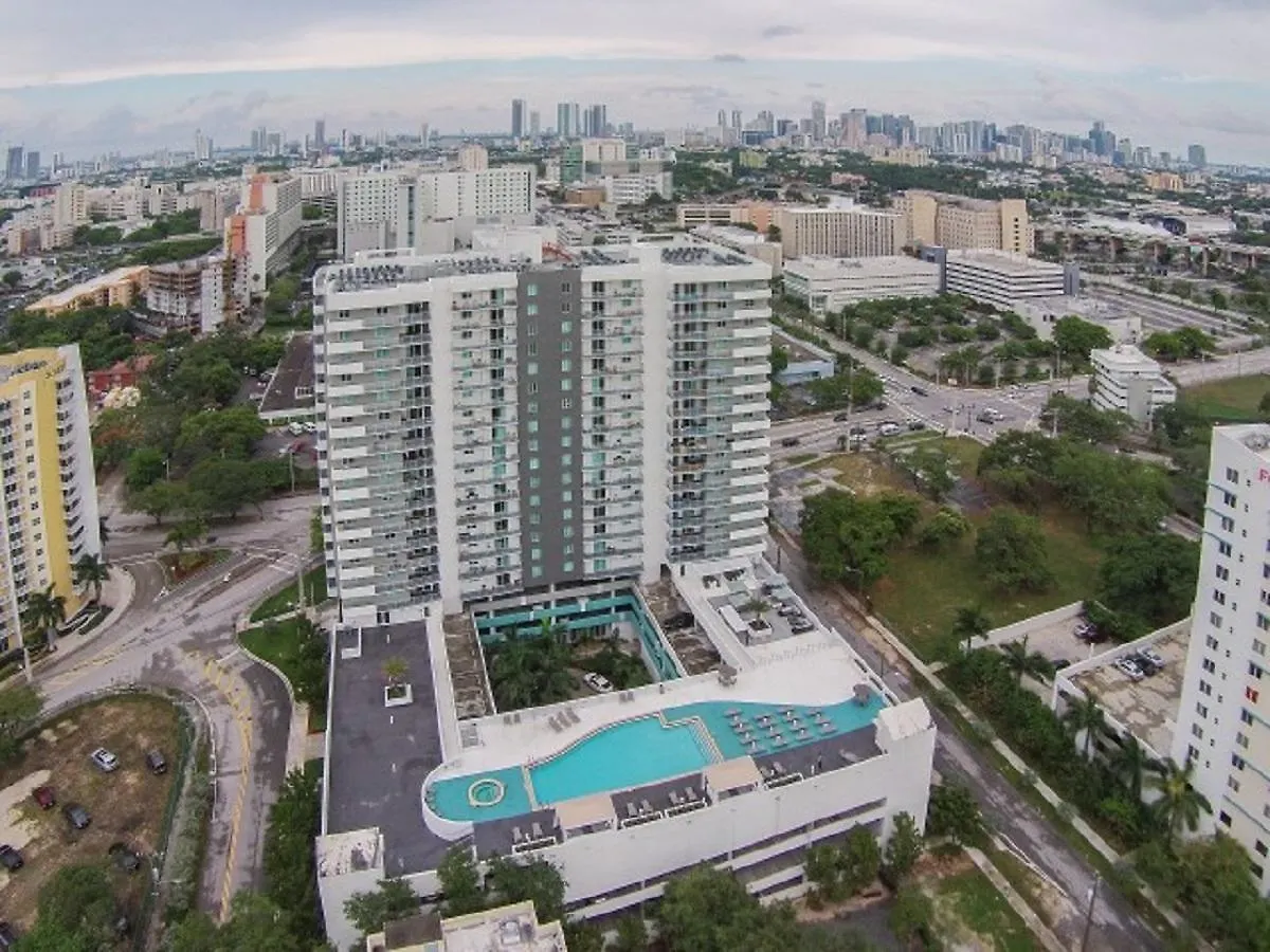 דירה Riverfront Private - Nw 14th Ave *