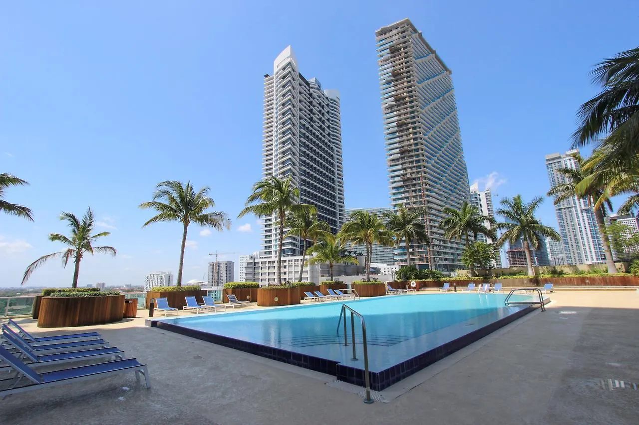 Bluebird In Brickell 4*