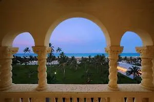 Edgewater South Beach 4*