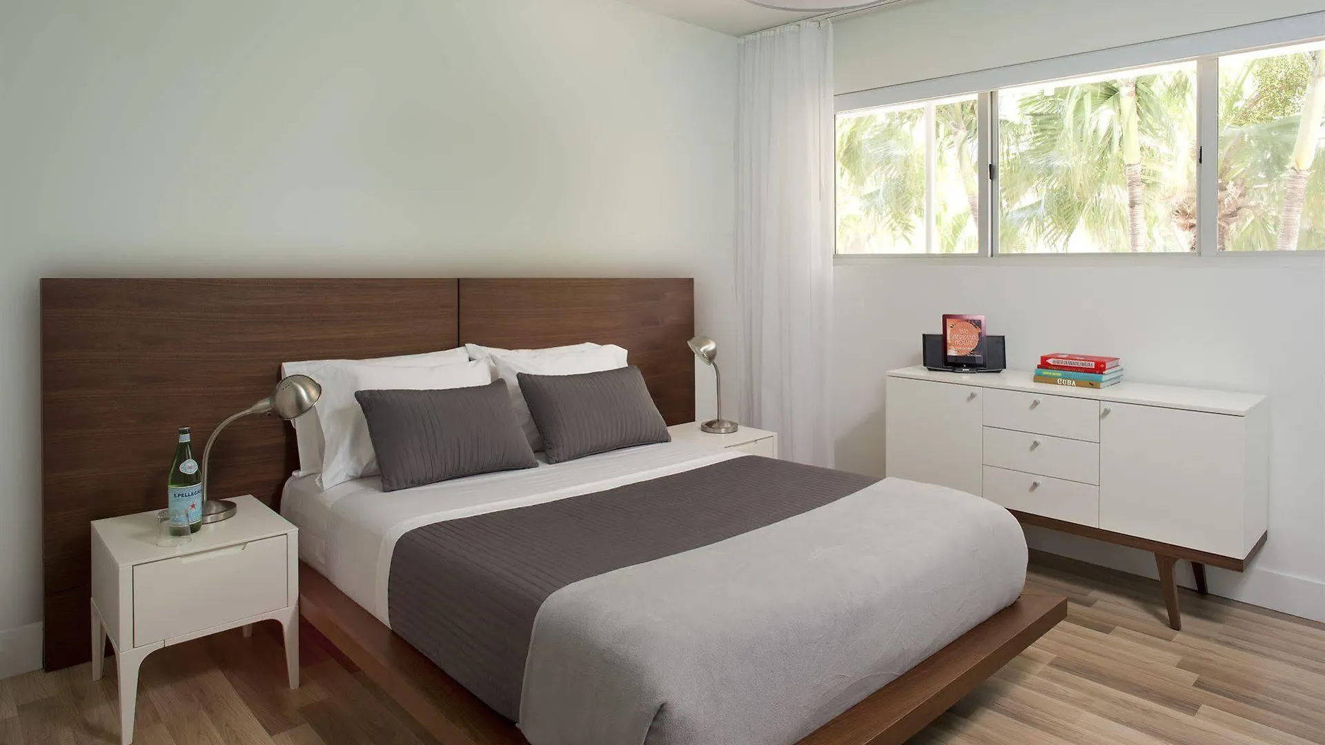 Hotel 1818 Meridian House And By Eskape Collection Miami Beach
