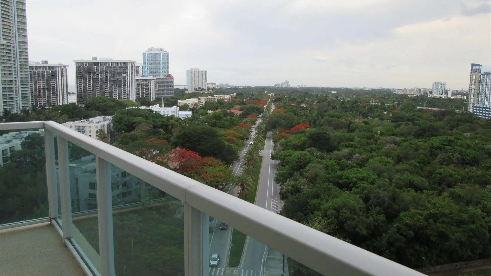 Pelican At One Broadway Apartment Miami
