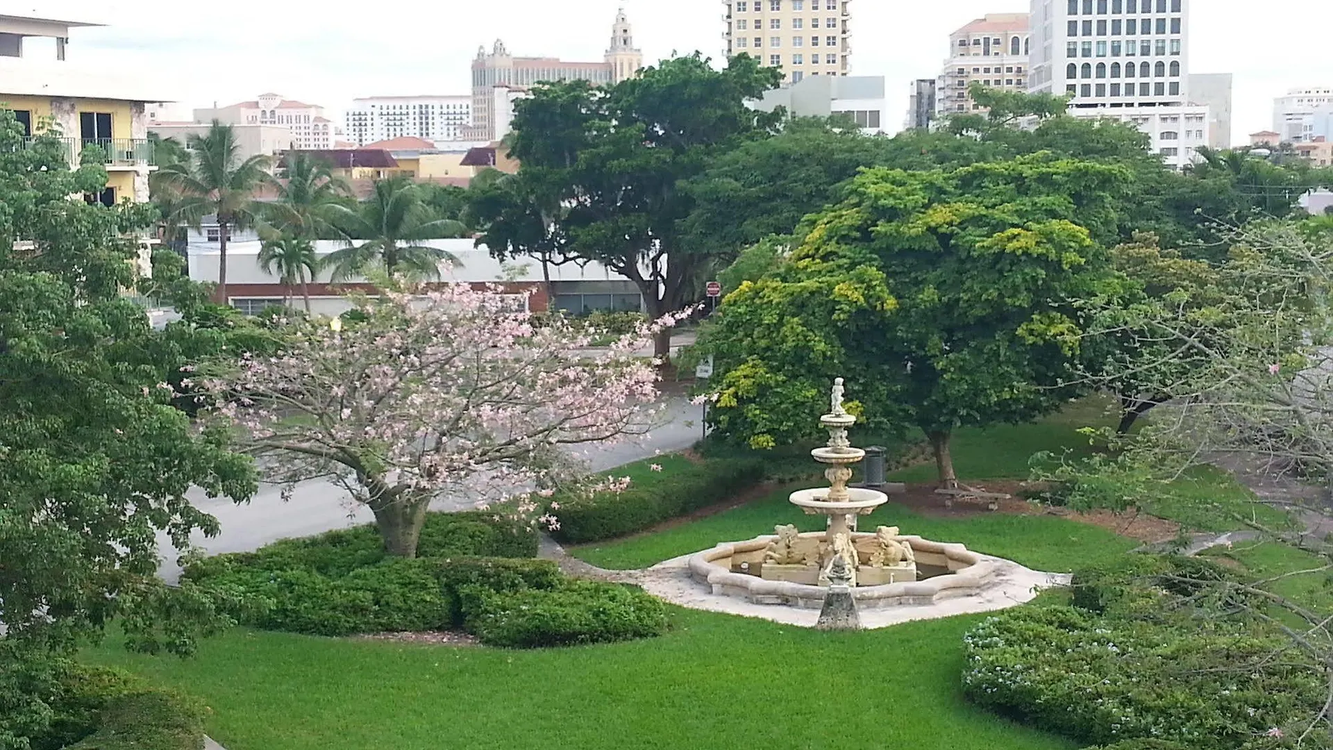 Chateaubleau Hotel Coral Gables