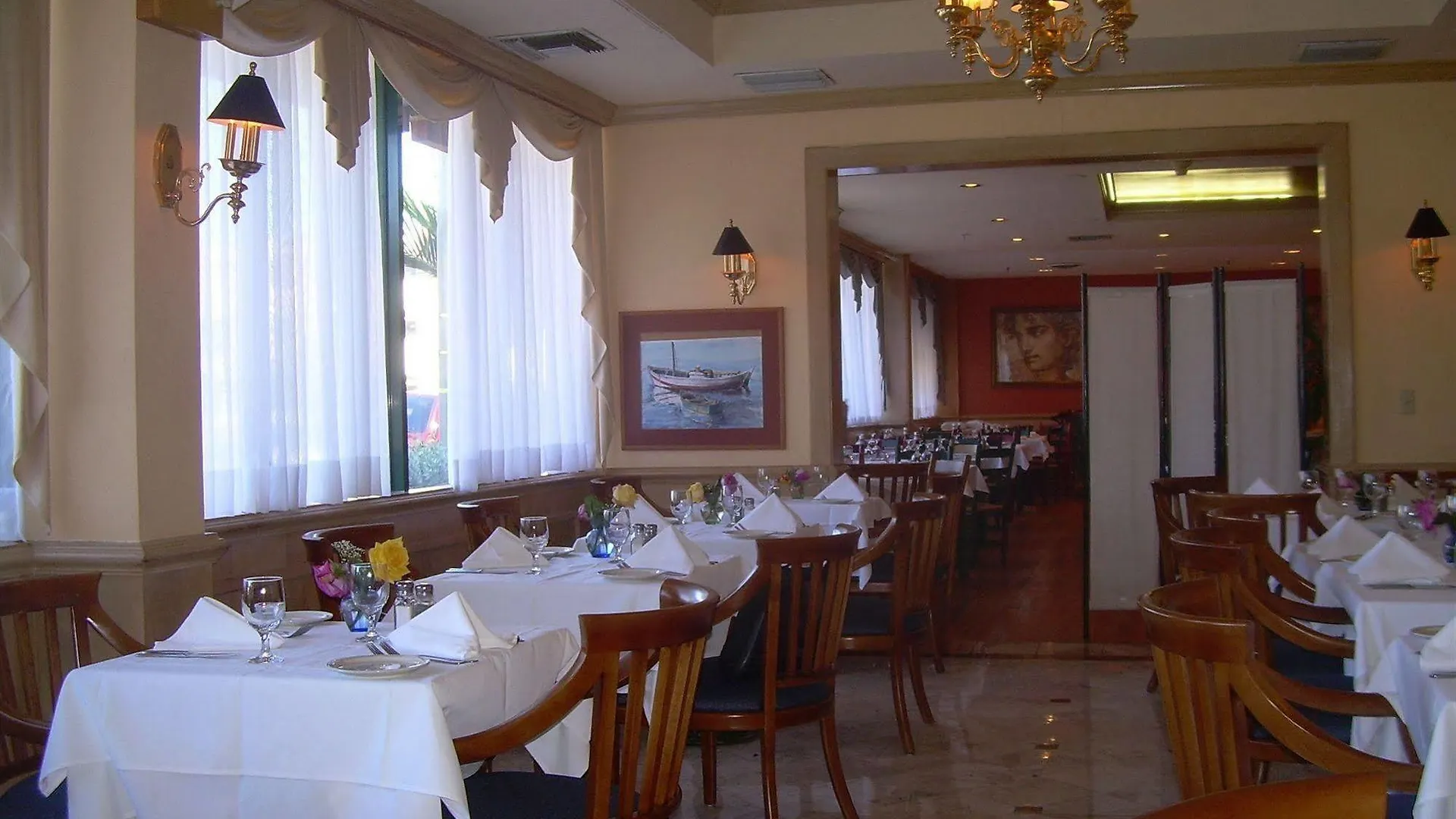 Chateaubleau Hotel Coral Gables