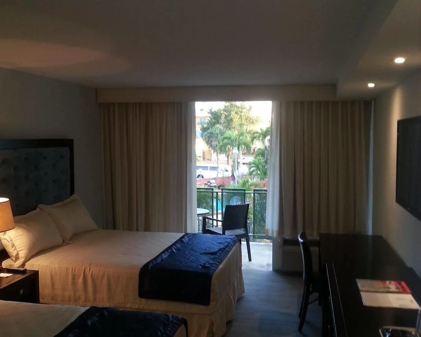 Chateaubleau Hotel Coral Gables
