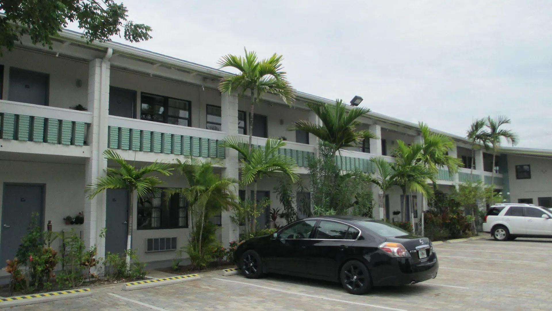 Shalimar Motel 3*