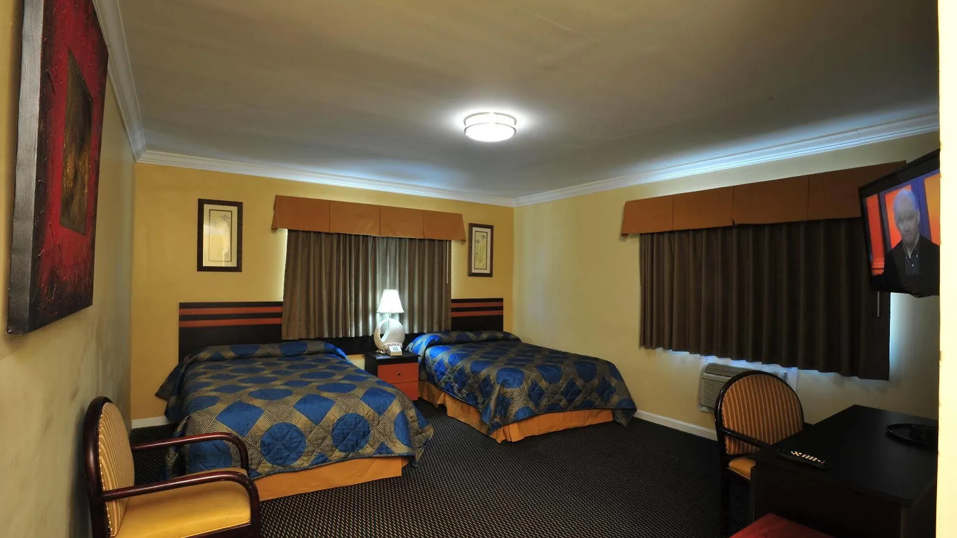 King - Motel 2*