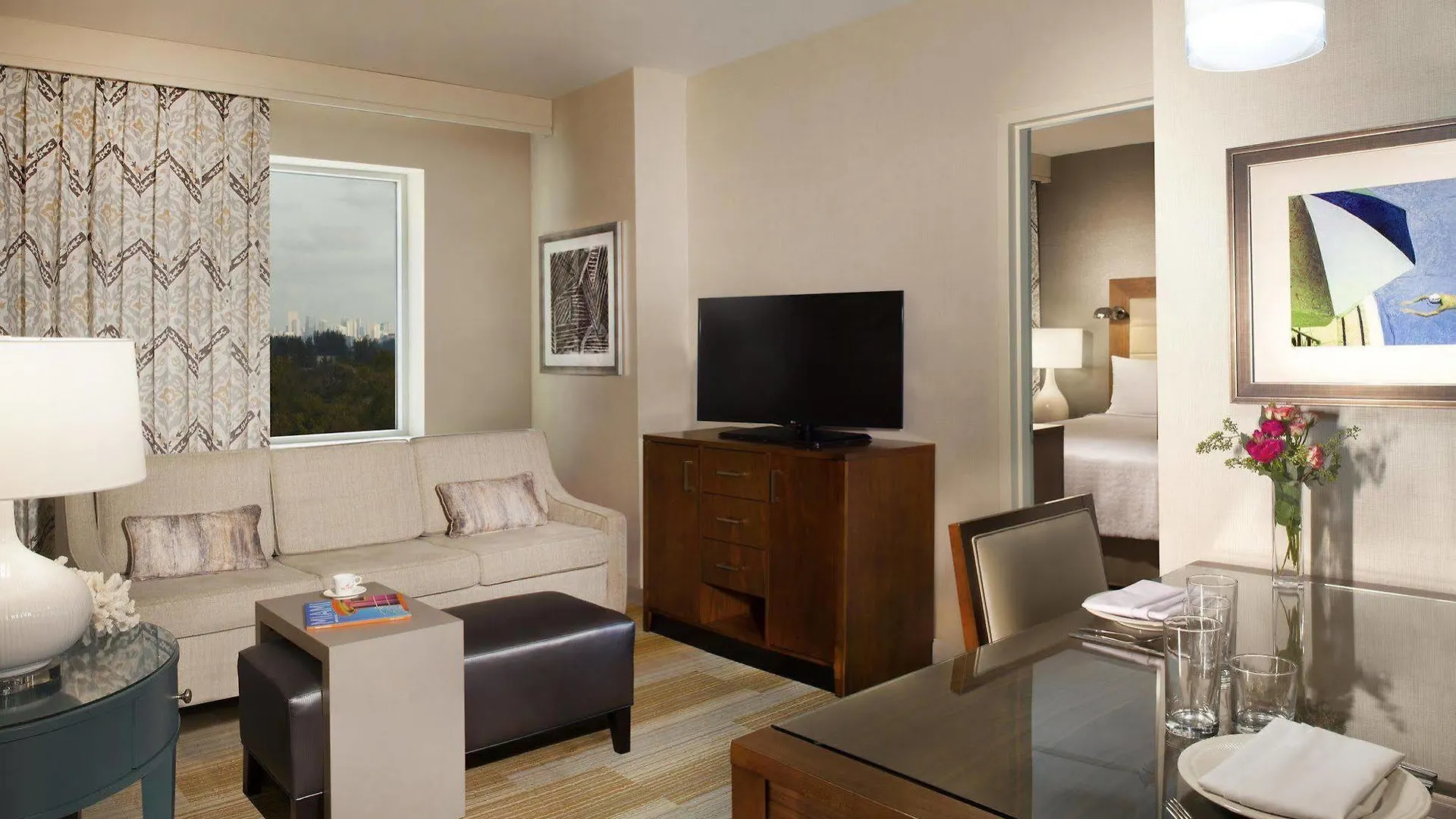 Hotel Hilton Garden Miami Dolphin Mall 3*
